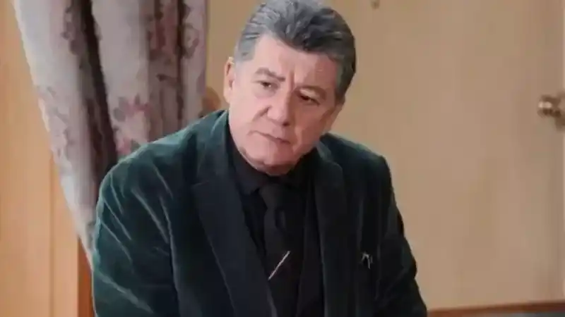 Tarık Ünlüoğlu neden öldü?
