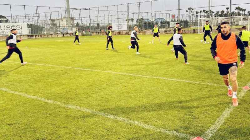 Yozgat Belediyesi Bozokspor'un Antalya kampı sürüyor