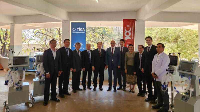 TİKA'dan Laos'taki Mittaphab Hastanesine sağlık desteği