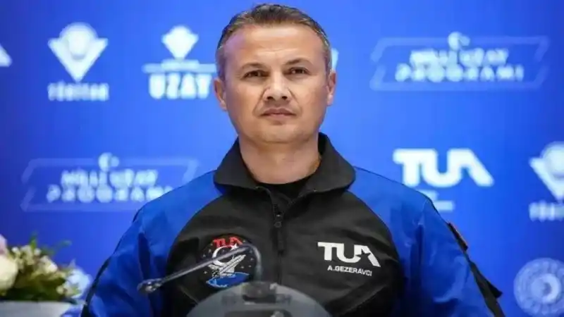 Alper Gezeravcı Dünya'ya Nasıl Dönecek?
