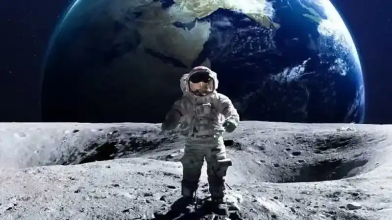 Astronot Nasıl Olunur?