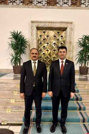 Atanamayan Uzmanlar Derneği, Mağduriyetlerinin Giderilmesi İçin Destek Aradı