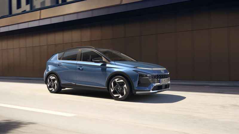 Hyundai Bayon Yenileniyor: Makyajlı Tasarım ve Teknolojik Yeniliklerle Geliyor
