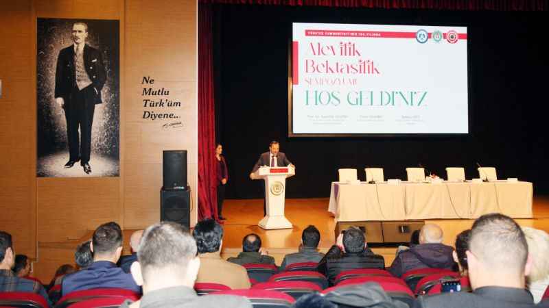 Ankara’da Alevilik ve Bektaşilik konuşuldu