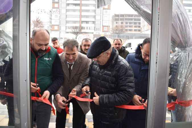 Etsiz Çiğ Köftenin yeni adresi: Lagash Çiğ Köfte