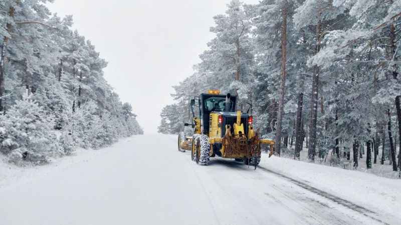 Akdağmadeni Kaymakamlığı Yoğun Kar Yağışına Karşı Uyardı!