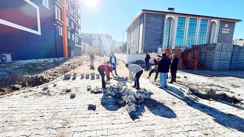 Şefaatli’de Kış Koşulları Durdurmuyor: Çalışmalar Devam Ediyor!