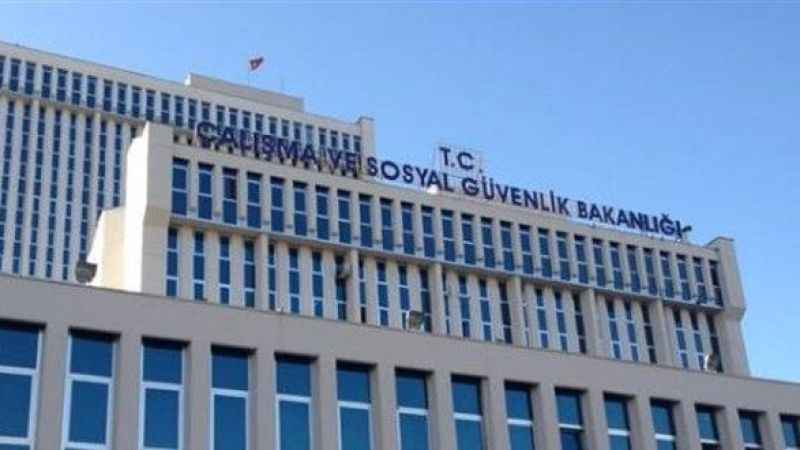 İşsizlere Bakanlıktan açıklama geldi: Bakın hangi Bakanlık Personel alıyor!