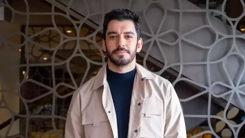 Kızılcık Şerbeti Umut Nasıl Zengin Oldu?