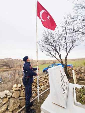 Yozgat'ta Şehitler Unutulmadı! Yozgat Jandarmasından Anlamlı Davranış!