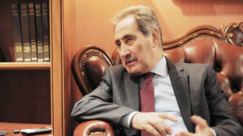 Eski Bakan'a Belediye Başkanlığı teklifi