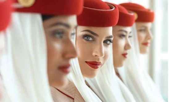 Emirates Türkiye'den kabin görevlisi alımına geliyor! Maaşları...