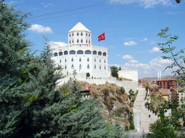 Keçiören'de Estergon Esintileri: Uğramadan Geçmeyin