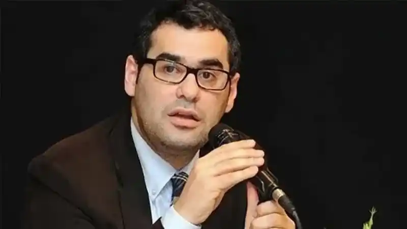 Gazeteci Enver Aysever Neden Gözaltına Alındı, Sebebi Nedir?