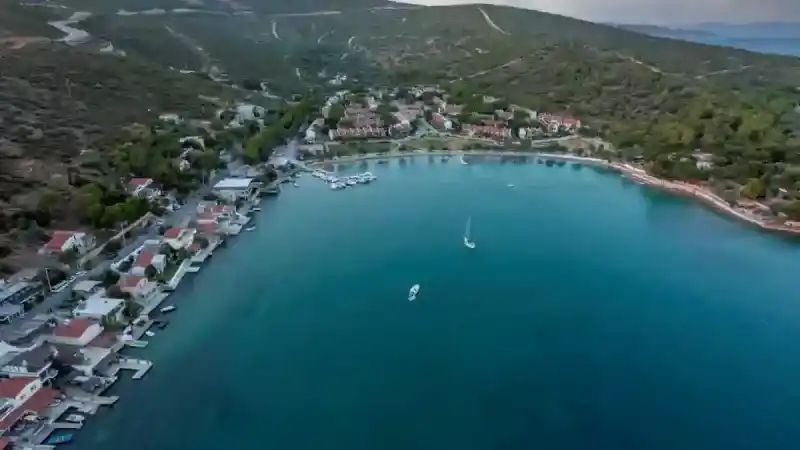 Urla'nın Keşfedilmeyi Bekleyen Cennet Köşeleri: Bir Tatil Rehberi
