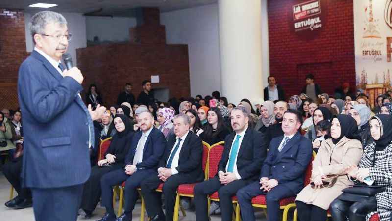 Hayati İnanç, Nurullah Genç ve Bekir Develi şehre geldi Vatandaşlar büyük ilgi gösterdi