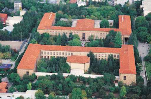 Bilişim Alanında Kariyer Yapmak İsteyenlere Müjde: Ankara Üniversitesi Sözleşmeli Personel Arıyor!