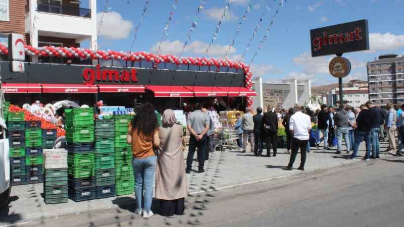 Yozgat’ın Marketi Gimat’ta Aşk Dolu İndirimler!