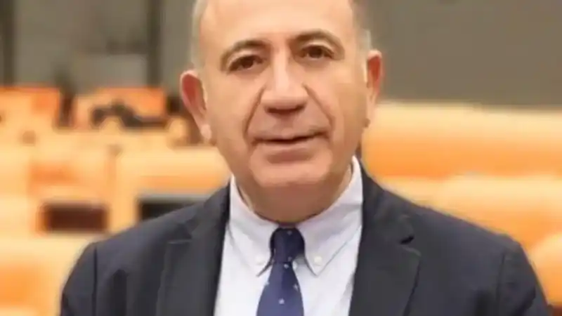 Gürsel Tekin Neden İstifa Etti?