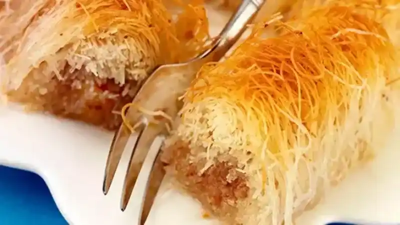 Kadayıf Sarma Tatlısının Hazırlanışı: Evde Kolay Tatlı Tarifleri