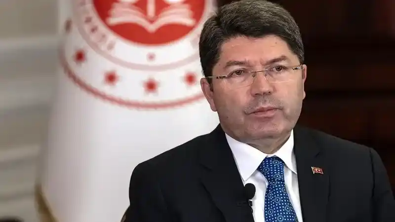 Adalet Bakanı Tunç'tan Adalet Akademisi Paylaşımı