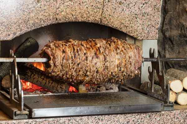 Yiyen bir daha yemek istiyor: Erzurum Lezzeti Cağ Kebabı Tarifi