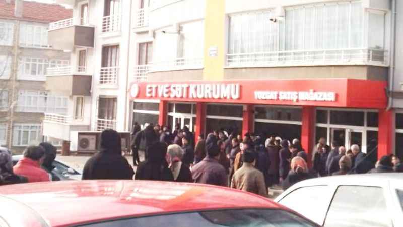 Yozgat’ta Et ve Süt Kurumu Marketleri Dışında Da Et Satışı Olmalı: Et Kuyruğu Bitsin!