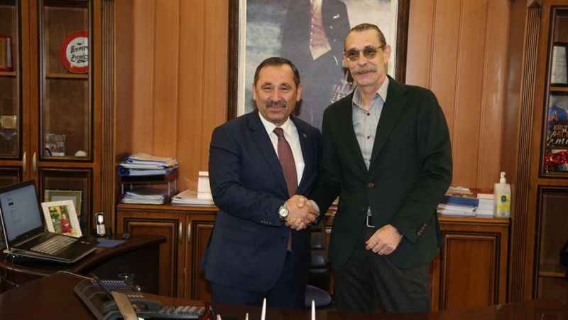 CHP'nin Belediye Başkan Adayı Erdal Beşikçioğlu Etimesgut Belediye Başkanı Enver Demirel'e Ziyarette Bulundu