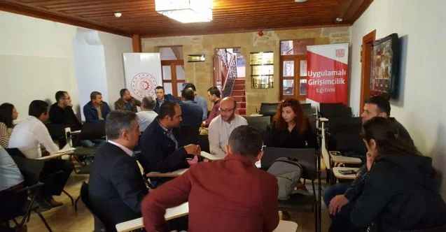 Öğretmenlere proje yazma teknikleri anlatıldı
