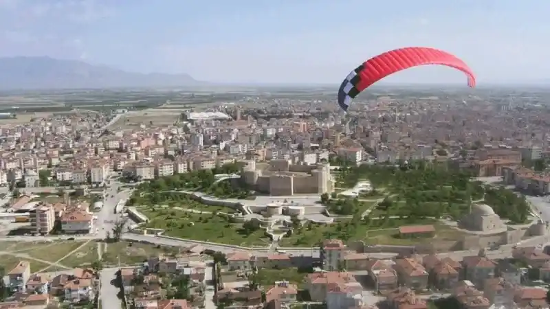 Türkiye'nin En Yaşanabilir Şehirleri Belli Oldu: Karaman Kaçıncı Oldu