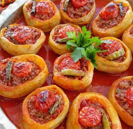 Yenilikçi Bir Lezzet: Patatesli Karnıyarık Tarifi