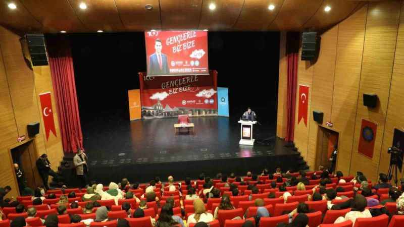 Abdullah Eren'in Diyarbakır'da Üniversite öğrencileriyle gerçekleştirdiği söyleşi ve cevapları