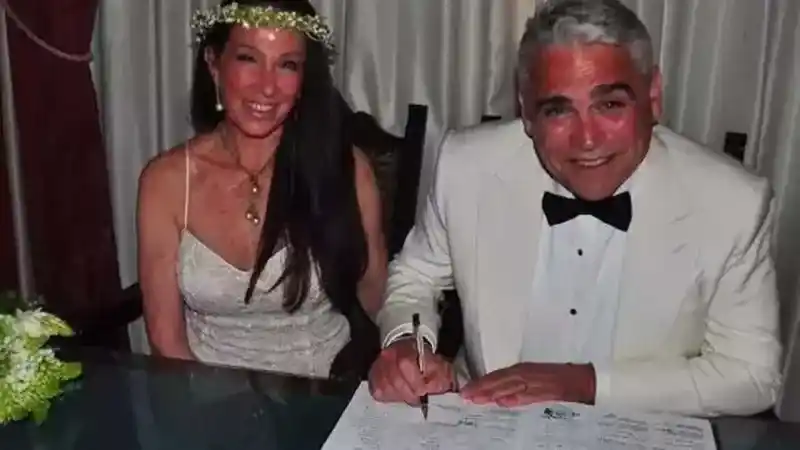 Nermin Bezmen kimdir? Tolga Savacı ile Nermin Bezmen Neden Boşandı?
