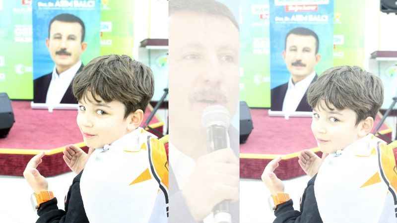Siyasetin çocuk hali! Çamlık Ankara objektifleri o anı yakaladı!