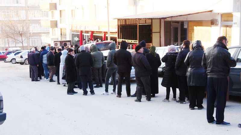 Yozgatlının Ramazan Hazırlığı Erken Saatlerde Et Kuyruğunda Başladı!