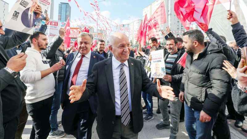 Yaşar, Ata Seçim Koordinasyon merkezini açtı