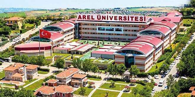 İstanbul Arel Üniversitesi kapılarını öğretim üyelerine açıyor