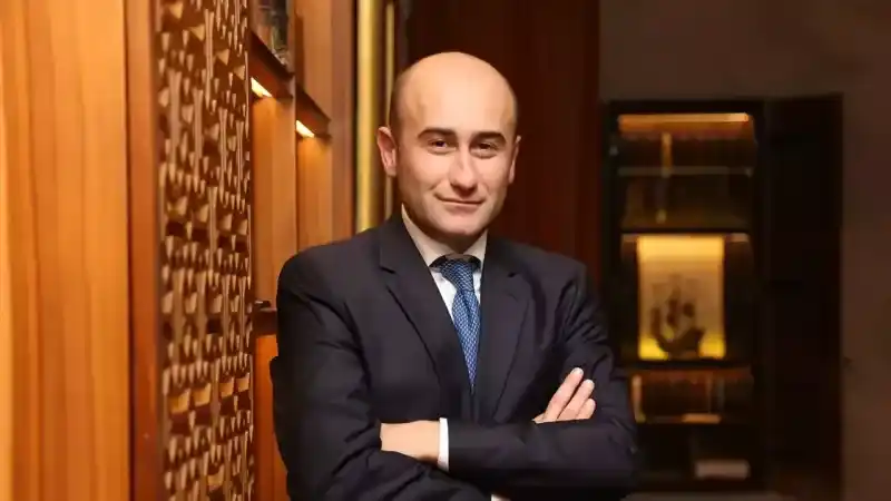 Hüseyin Yücel Kimdir Neden Boşandı?