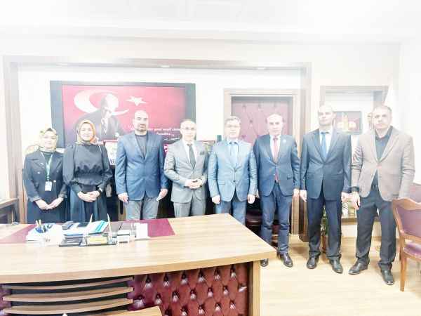 Novada AVM'de stant açtı Hem eğlendirdi hem bilgilendirdi
