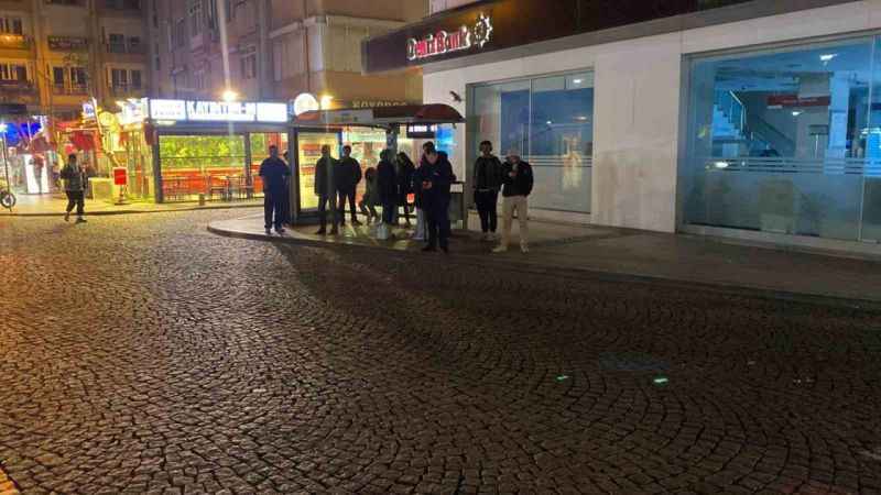 Çanakkale Yenice'de şiddetli deprem