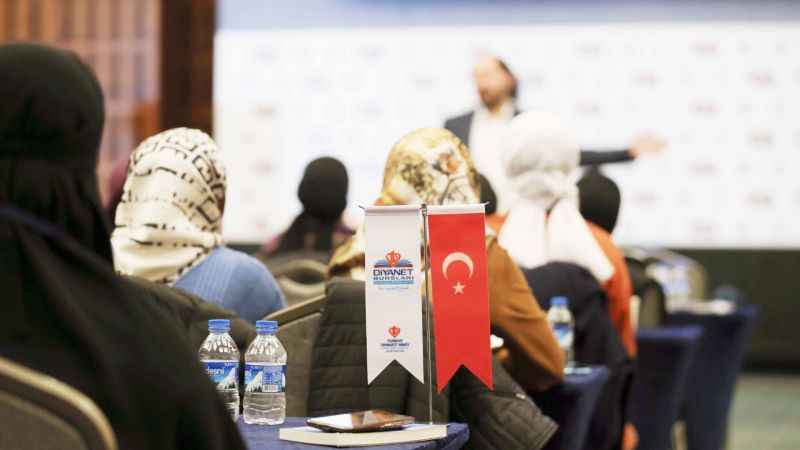 Diyanet Burs verecek 107 Ülkede 10 bin öğrenci başvurdu