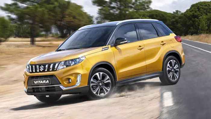 Suzuki Vitara Hibrit ile Dacia Duster 'in fiyat karşılaştırması
