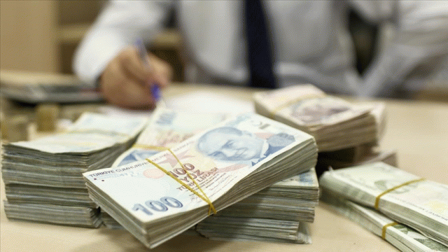 Merkez Bankası, Kredi Büyümesini Kontrol Altına Almak İçin Zorunlu Karşılıkta Sıkılaşıyor