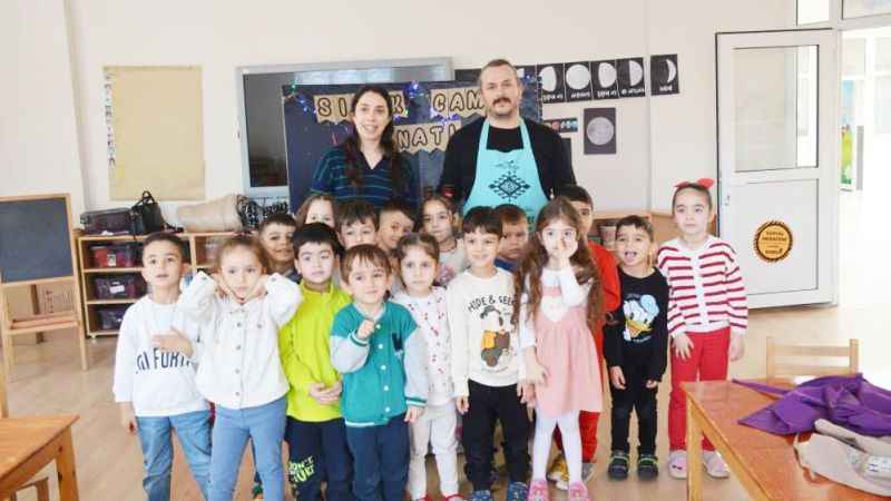 Yozgatlı Minikler Cam Sanatı Öğrendi!