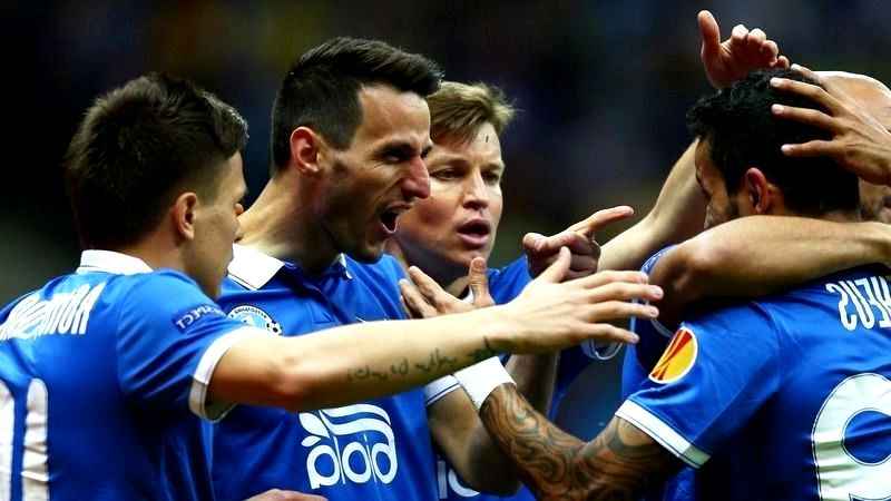 Dnipro maçı neden durdu? İptal edildi?