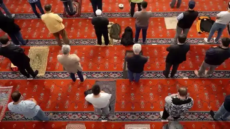 İlk Teravih Namazı Ne Zaman, Saat Kaçta? Teravih Hangi Gün Başlayacak? Teravih Namazı Kaç Rekat, Nasıl Kılınır?