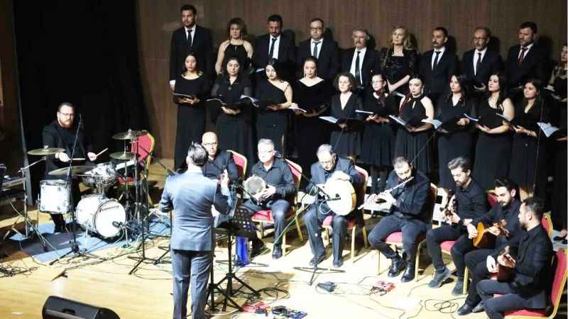 Yozgat Belediyesi Nida Tüfekçi Türk Halk Müziği Korosundan Müzik Ziyafeti!