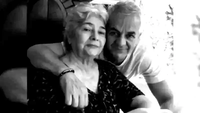 Zafer Algöz'ün Annesi Güner Algöz Kimdir Güner Algöz Neden Öldü