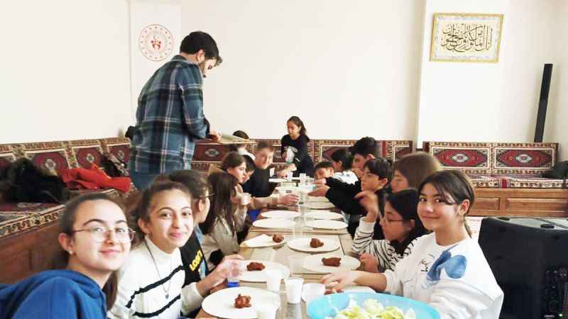 Yozgatlı Gençler, Gençlik Merkezinde Tarihle Buluştu!
