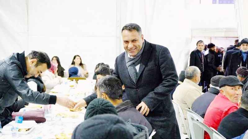 Sorgun'da Ramazan Sevinci: Yüzlerce Vatandaş İftar Sofrasında Bir Arada!